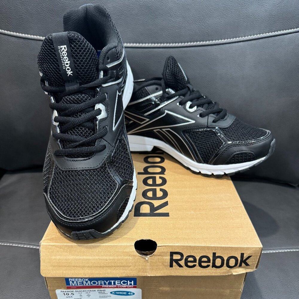 NIB REEBOK QUICKCHASE XWE Men's Sneakers Black/Pure Silver/White  Size: 10.5  4E